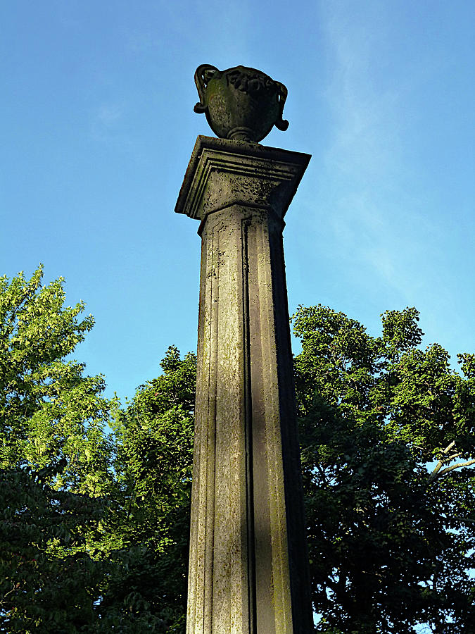 Funerary Urn Atop Doric Column Photograph by Mike McBrayer