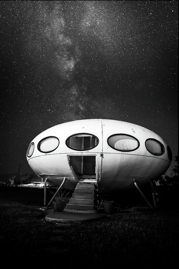 Futuro Spaceship Photograph by Ken Fullerton