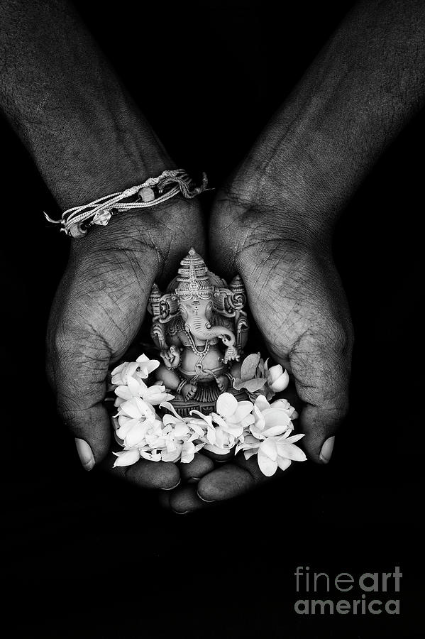 Ganesha Worship Photograph by Tim Gainey