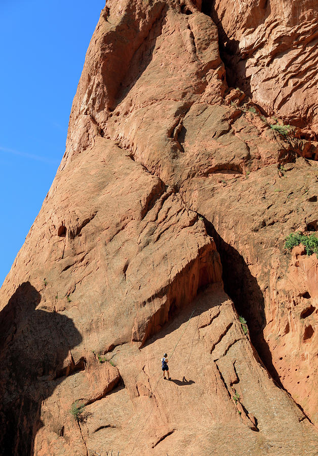 Garden Of The Gods Climber Photograph by Dan Sproul