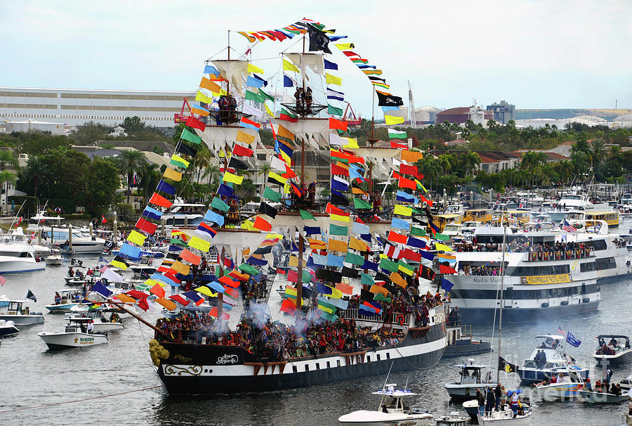 Gasparilla invasion work 4 Photograph by David Lee Thompson - Fine Art ...