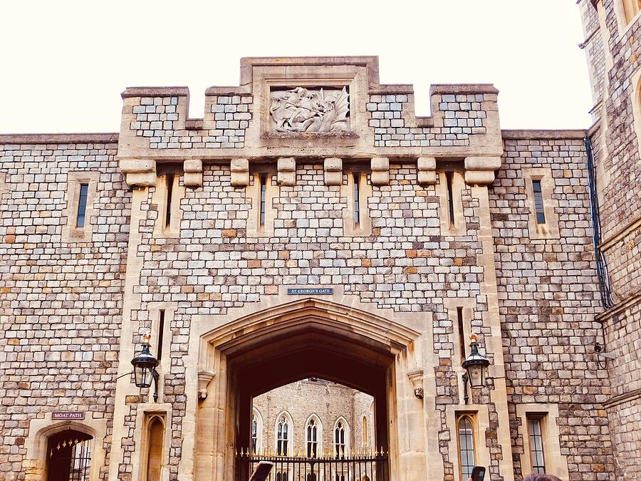 Castle Photograph - Gate to Windsor Castle by Karen Garden