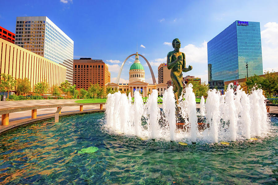 Gateway Arch and Kiener Plaza Fountain Photograph by Gregory Ballos