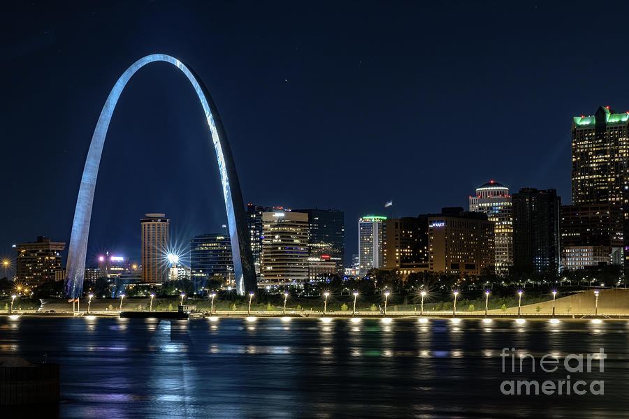 Gateway Arch on Mississippi Photograph by Tom Watkins PVminer pixs