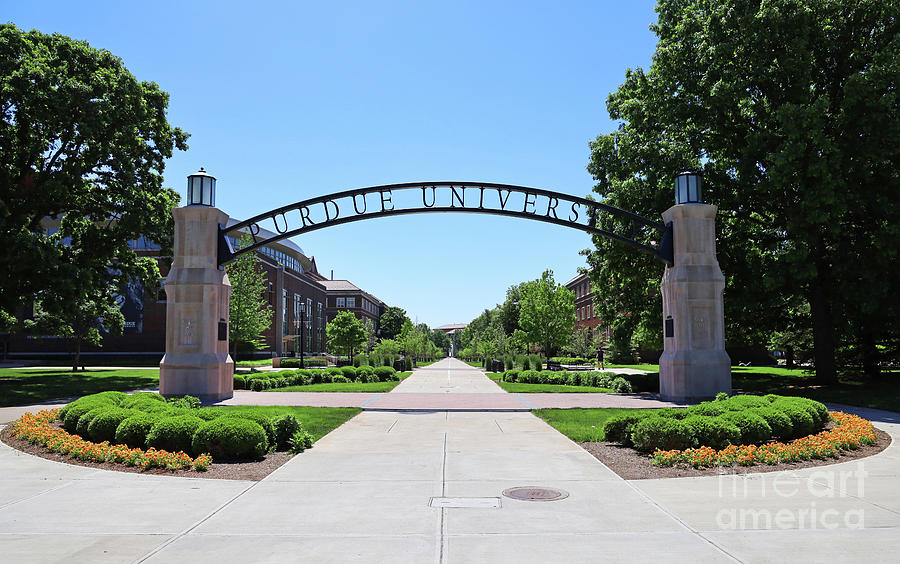 Gateway to the Future Arch at Purdue University 1348 Photograph by Jack Schultz
