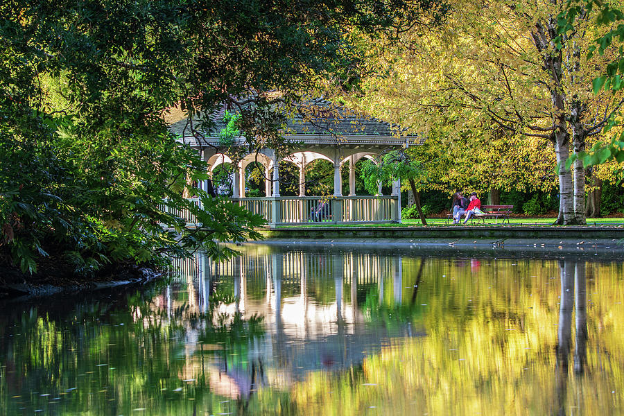 Gazebo in Autumn, St Stephen's Green Park, Dublin, Ireland Photograph ...