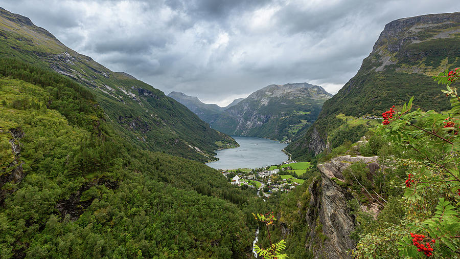 Geiranger, Norway Photograph by Andreas Levi