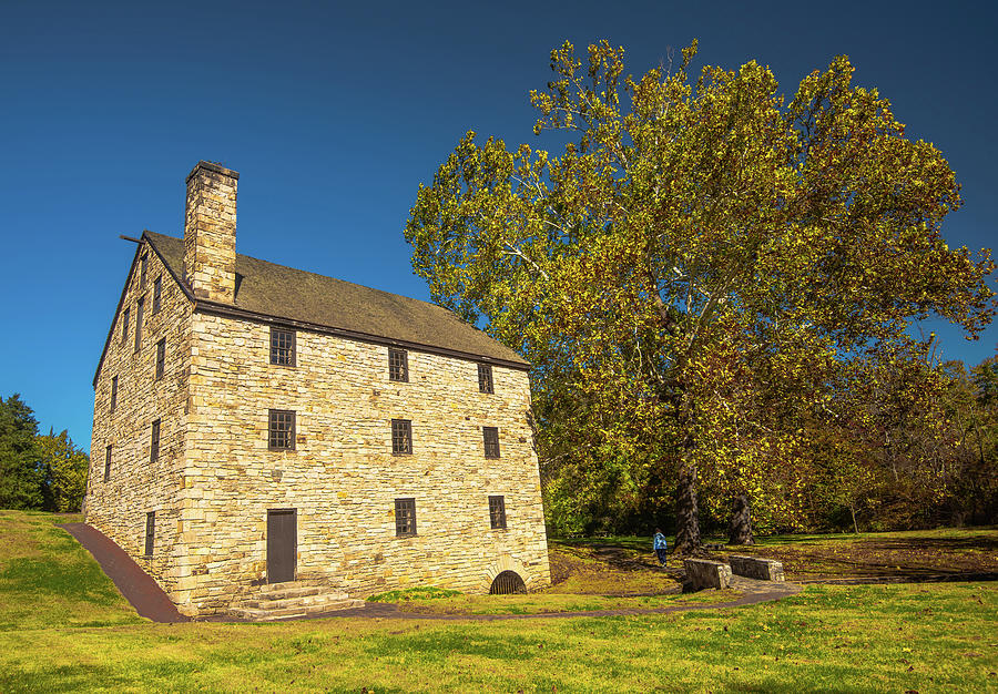 George Washingtons Grist Mill I Photograph by Steven Ainsworth