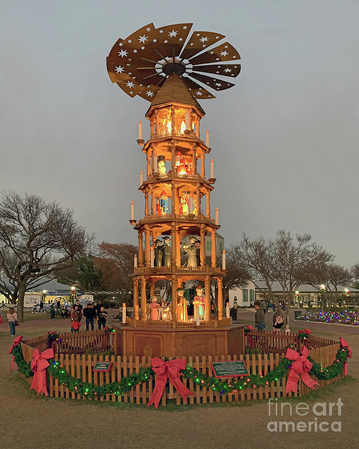 German Christmas Tree, Fredericksburg, Texas Photograph by Don Schimmel