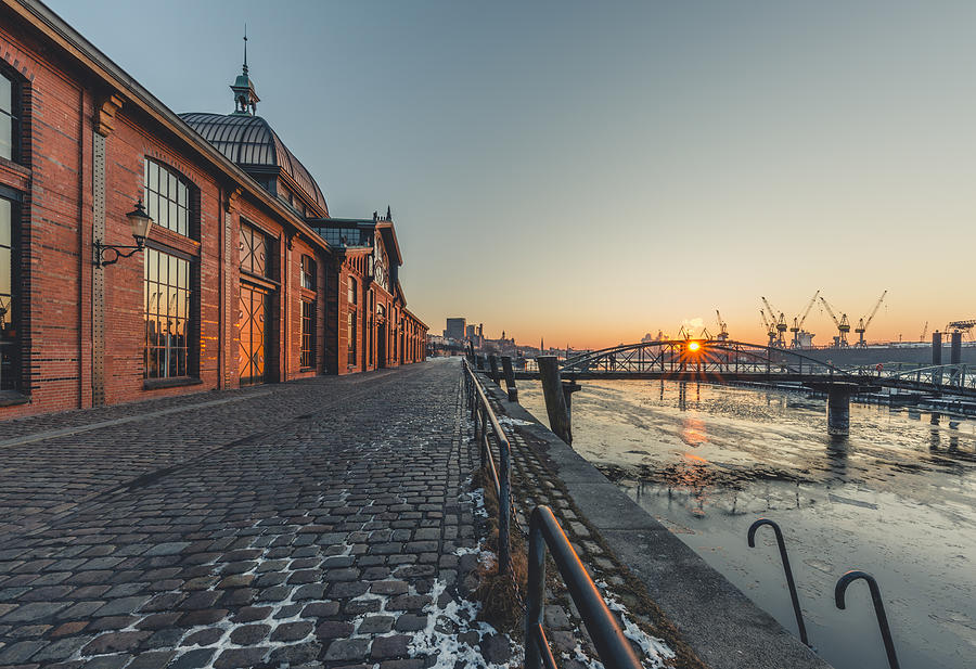 Germany, Hamburg, Altona, fish market hall at sunrise Photograph by Westend61