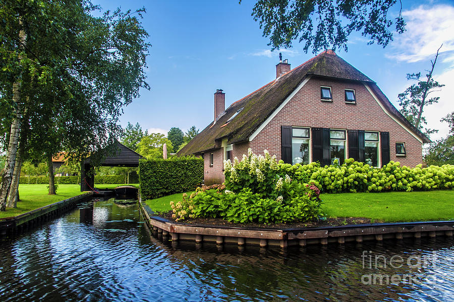 Giethoorn Overijssel Netherlands  g1 Photograph by Ohad 