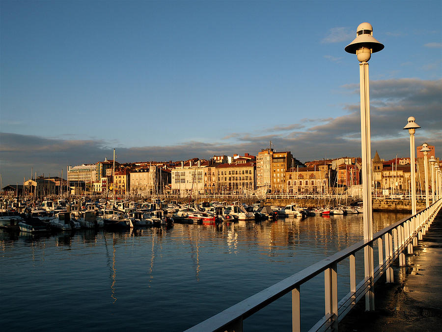 Gijón. El Muelle (puerto deportivo) Photograph by Enrique Roy