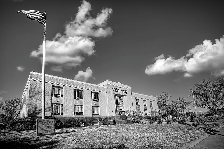 Gillespie County Courthouse Black and White Photograph by Judy Vincent