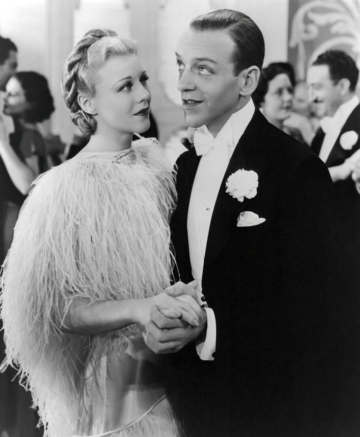 GINGER ROGERS and FRED ASTAIRE in TOP HAT -1935-, directed by MARK ...