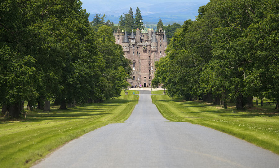 Glamis Castle, Scotland Photograph by Gannet77
