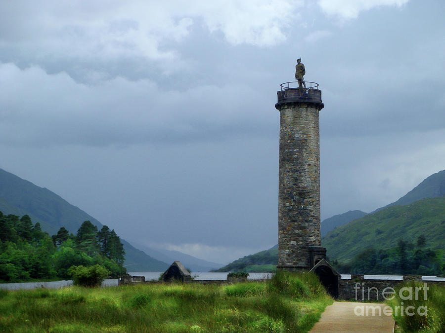 Glenfinnan Monument Loch Shiel Photograph by Yvonne Johnstone