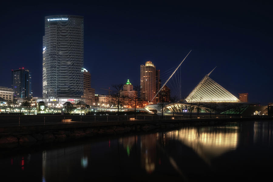Glow of the Milwaukee Skyline Photograph by Paulette Marzahl