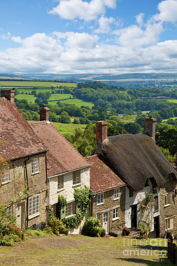Gold Hill, Shaftesbury, Dorset, England Photograph by Neale And Judith Clark