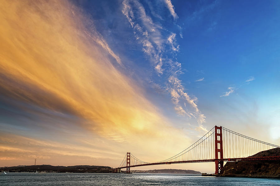 Golden Gate Bridge Photograph by Ian Good