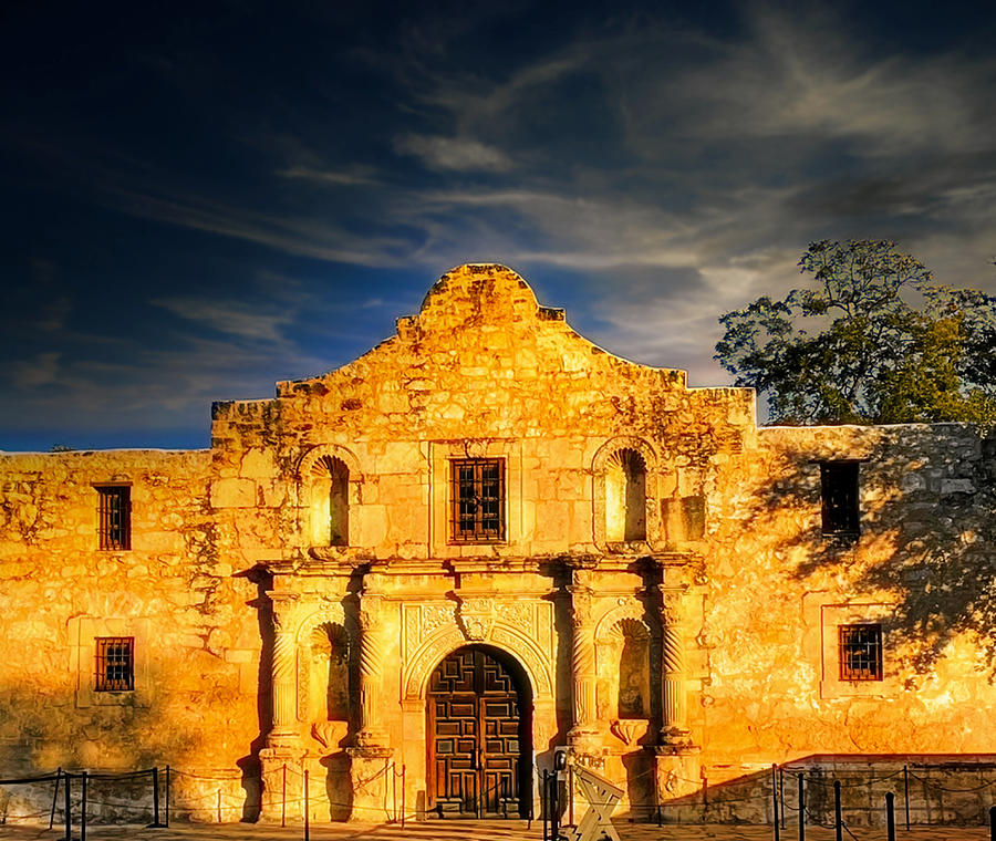 Golden Hour at the Alamo Photograph by Lisa Soots