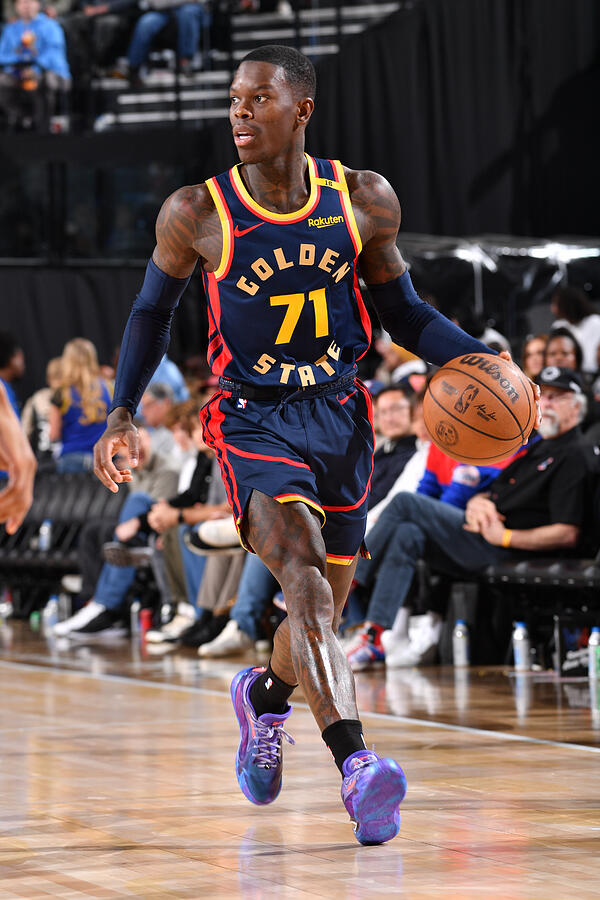 Golden State Warriors v Los Angeles Clippers Photograph by Juan Ocampo Golden State Warriors v Los Angeles Clippers Photograph by Juan Ocampo
