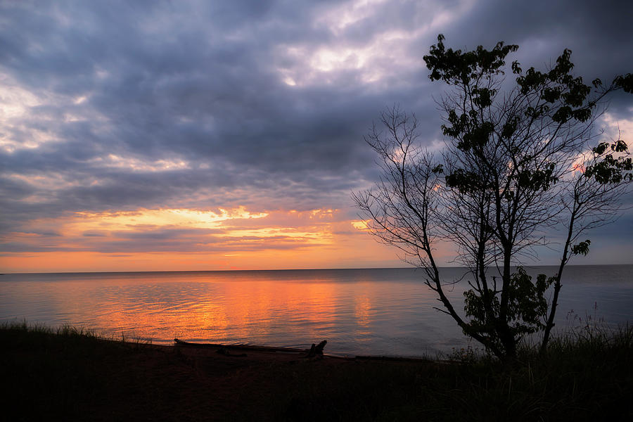 Golden Sunset on Lake Superior Photograph by Sandra Js