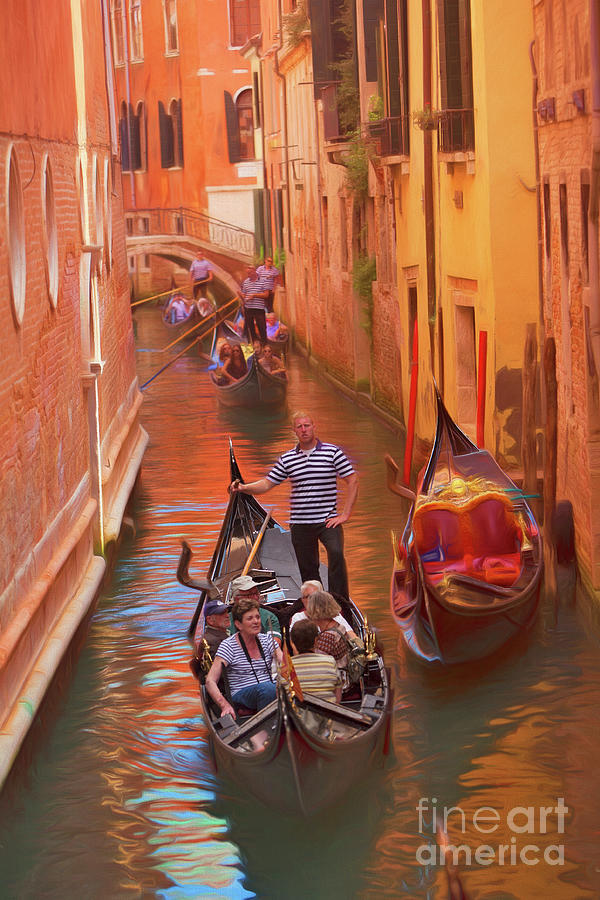 Gondola, Venice Italy #1 Photograph by George Robinson