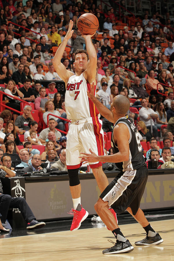 Goran Dragic Photograph by Oscar Baldizon Goran Dragic Photograph by Oscar Baldizon
