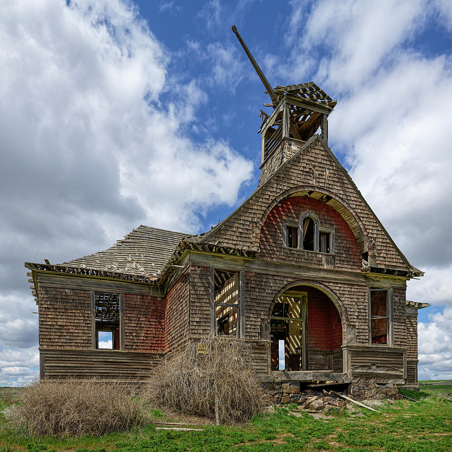 Govan Schoolhouse Photograph by David Sams | Pixels