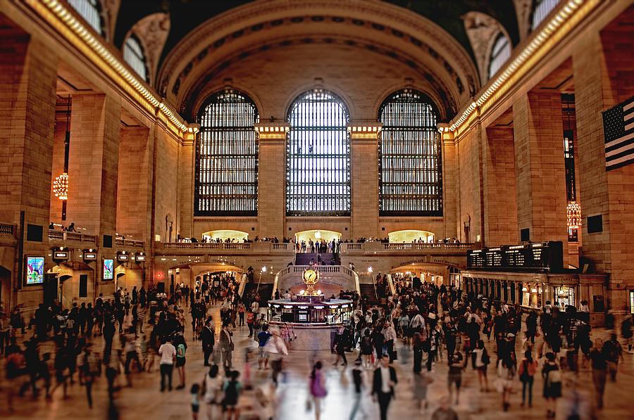 Architecture Photograph - Grand Central by Andrew Paranavitana