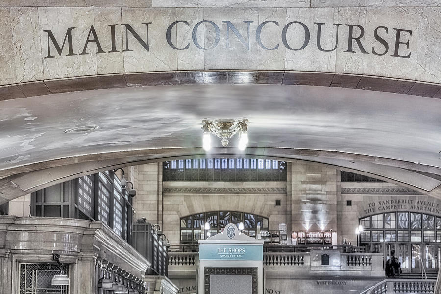 Grand Central Concourse Photograph by Susan Candelario