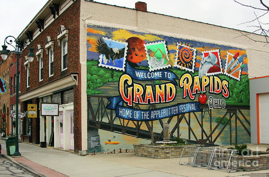 Grand Rapids Ohio Mural 7600 Photograph by Jack Schultz