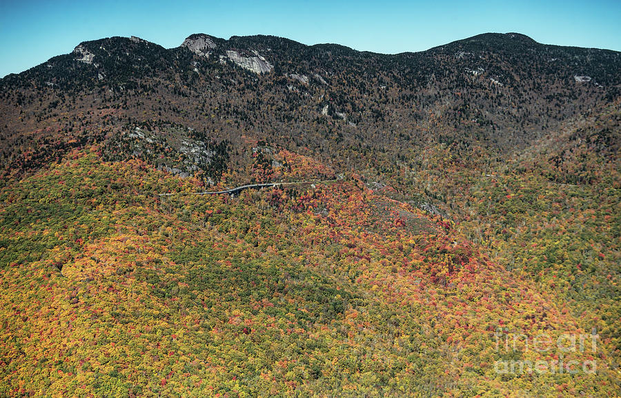 Grandfather Mountain and the Linn Cove Viaduct section of the Bl Photograph by David Oppenheimer