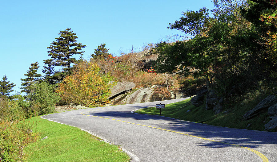 Grandfather Mountain Forrest Gump Curve Photograph by Dan Sproul