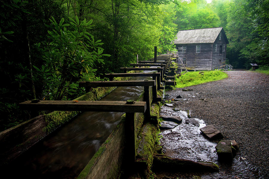Great Smoky Mountains Cherokee NC Mingus Mill Morning Photograph by Robert Stephens