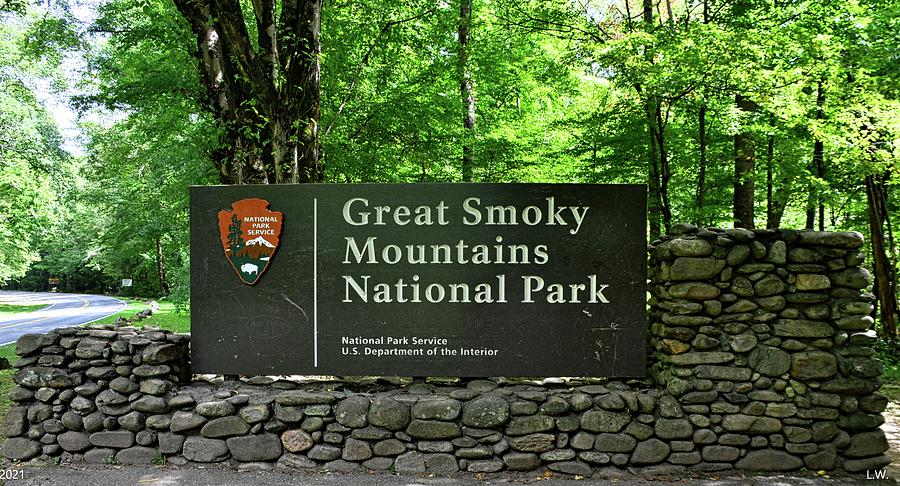 Great Smoky Mountains National Park Sign Photograph by Lisa Wooten ...