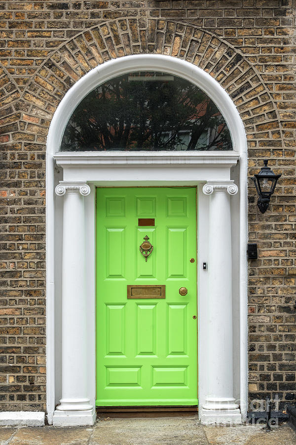 Green georgian door in Dublin Photograph by Delphimages Dublin Photography