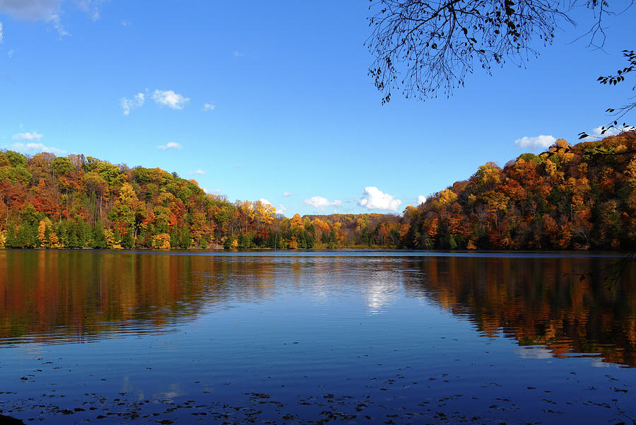 Green Lakes State Park in Autumn Photograph by Flinn Hackett