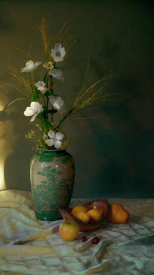 Green Vase Photograph by John Rivera