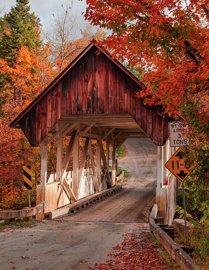 Greenbank Hollow Covered Bridge - South Side Photograph by Tim Kirchoff