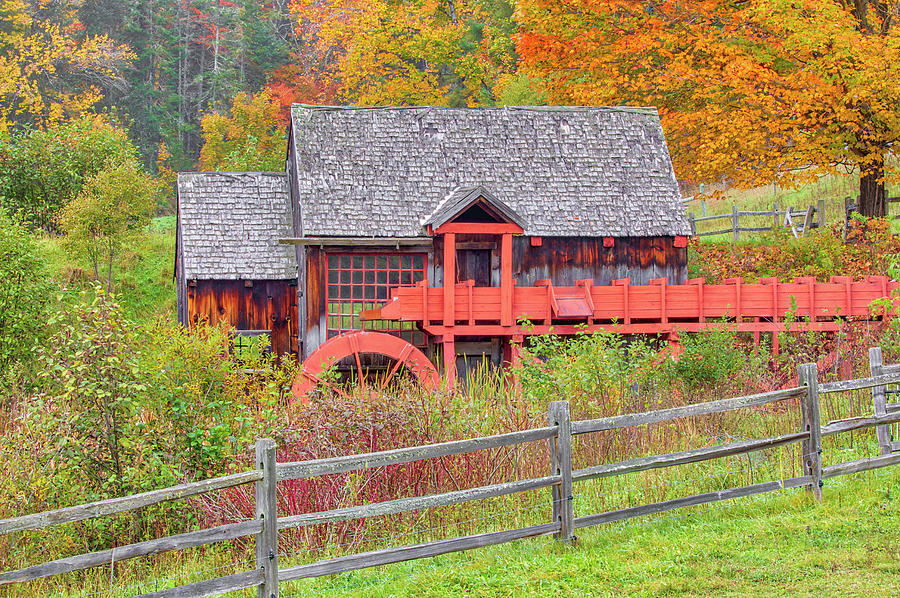 Grist Mill in Guildhall Vermont Photograph by Juergen Roth