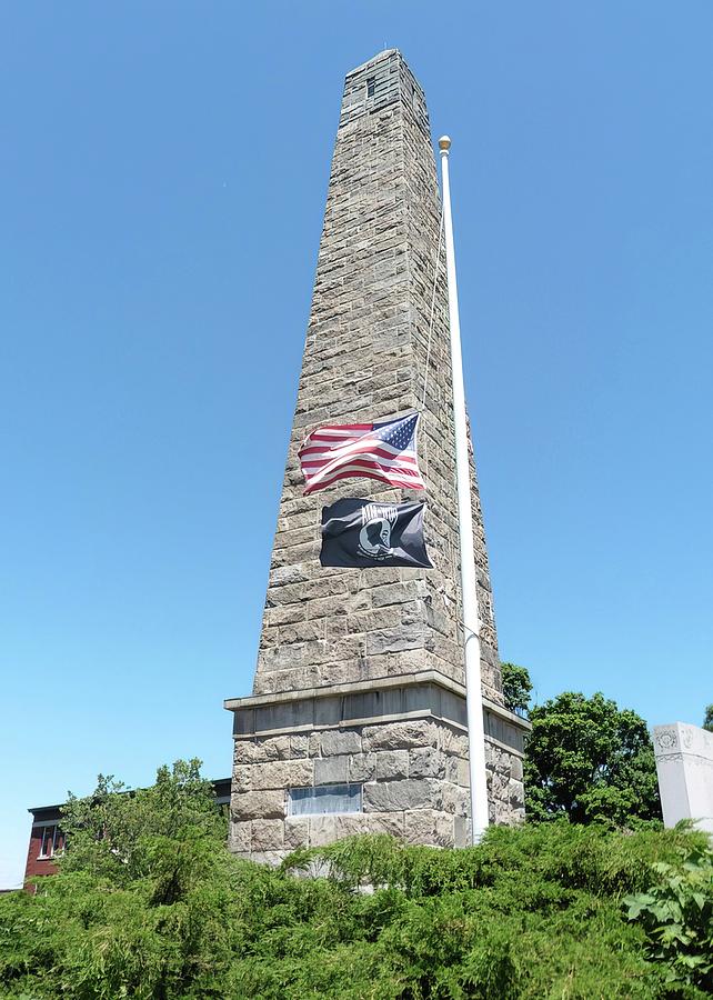 Groton Monument - Fort Griswold - Groton CT Photograph by SM Hall ...