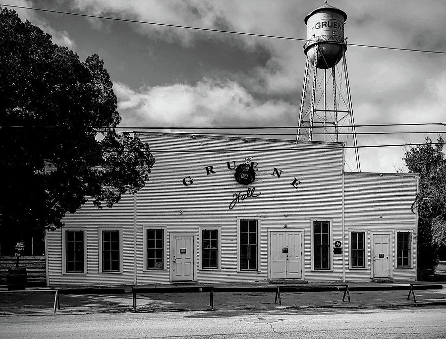 Gruene Hall Black and White Photograph by Judy Vincent