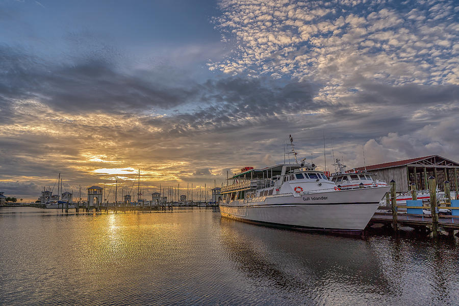 Gulf Islander Sunrise Photograph by Brian Wright