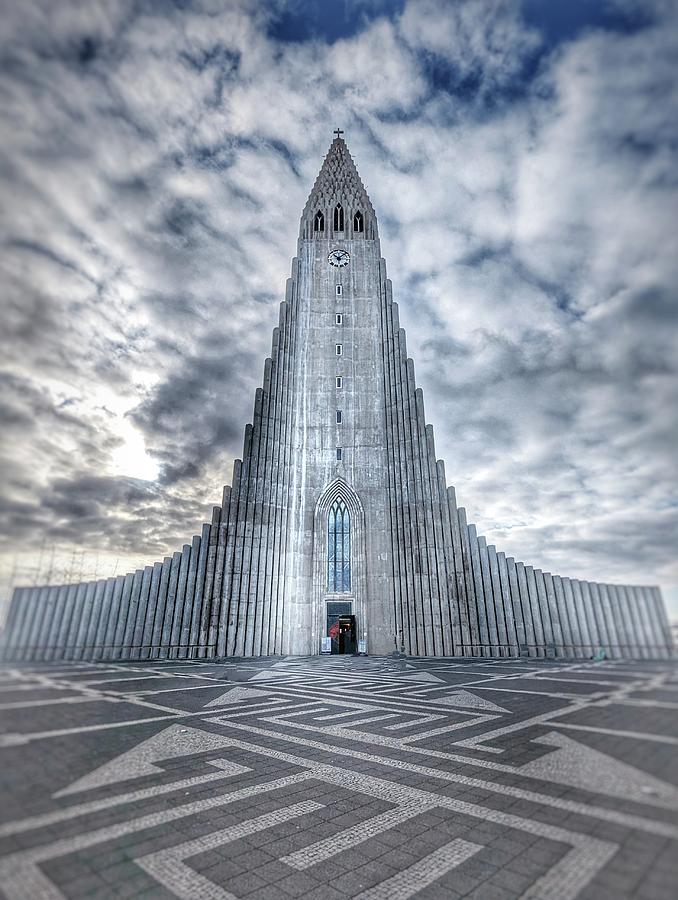 Hallgrimskirkja Sunrise Photograph by Jade Foerster - Pixels