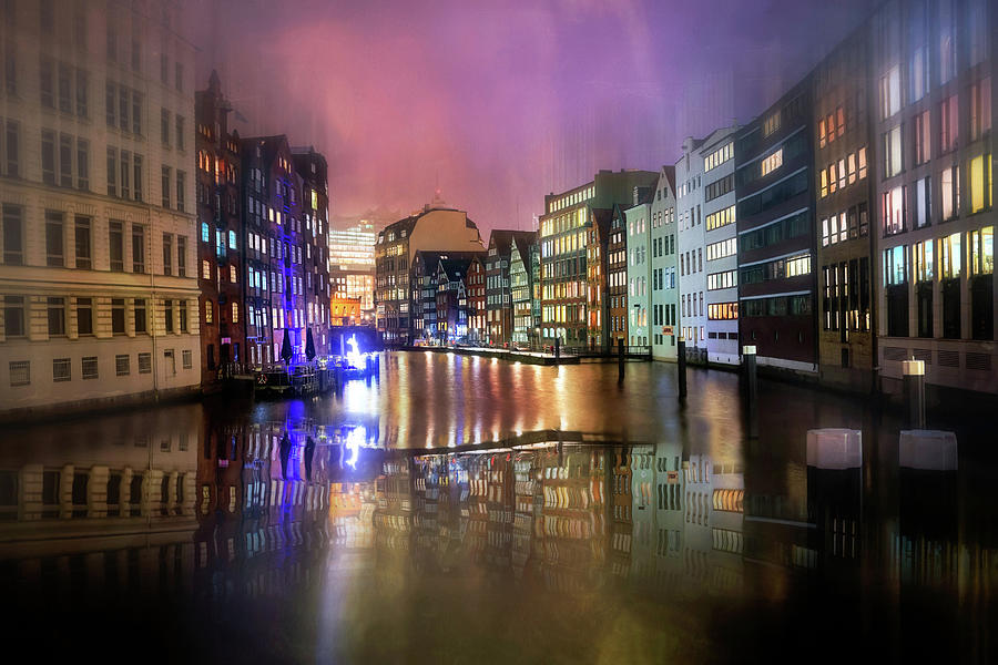 Hamburg By Night  Photograph by Carol Japp