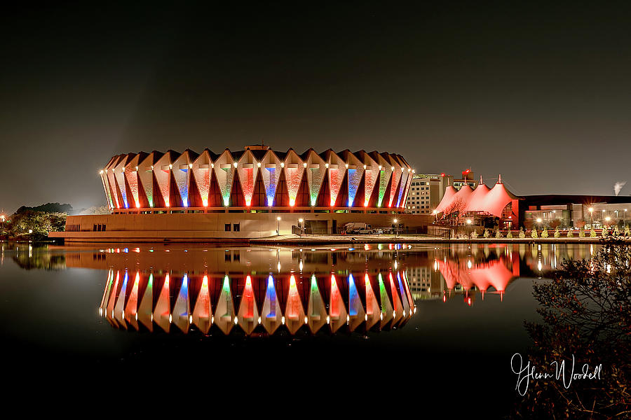 Hampton Coliseum in Christmas Color Photograph by Glenn Woodell