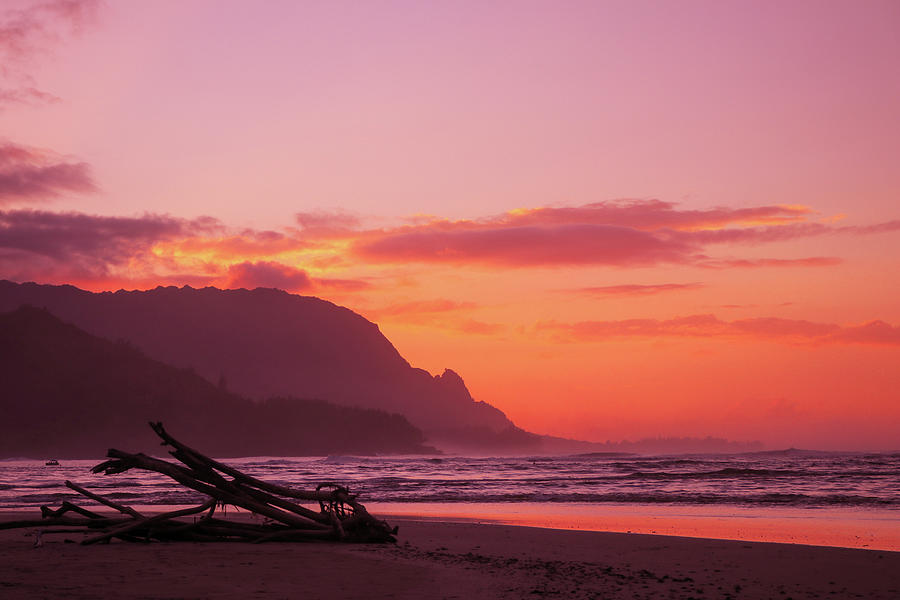 Sunset Photograph - Hanalei Sunset by Tony Spencer