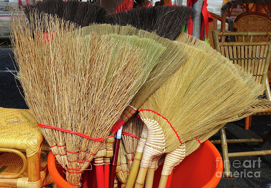 Handmade Brooms Made From Bamboo Branches by Yali Shi Handmade Brooms Made From Bamboo Branches by Yali Shi