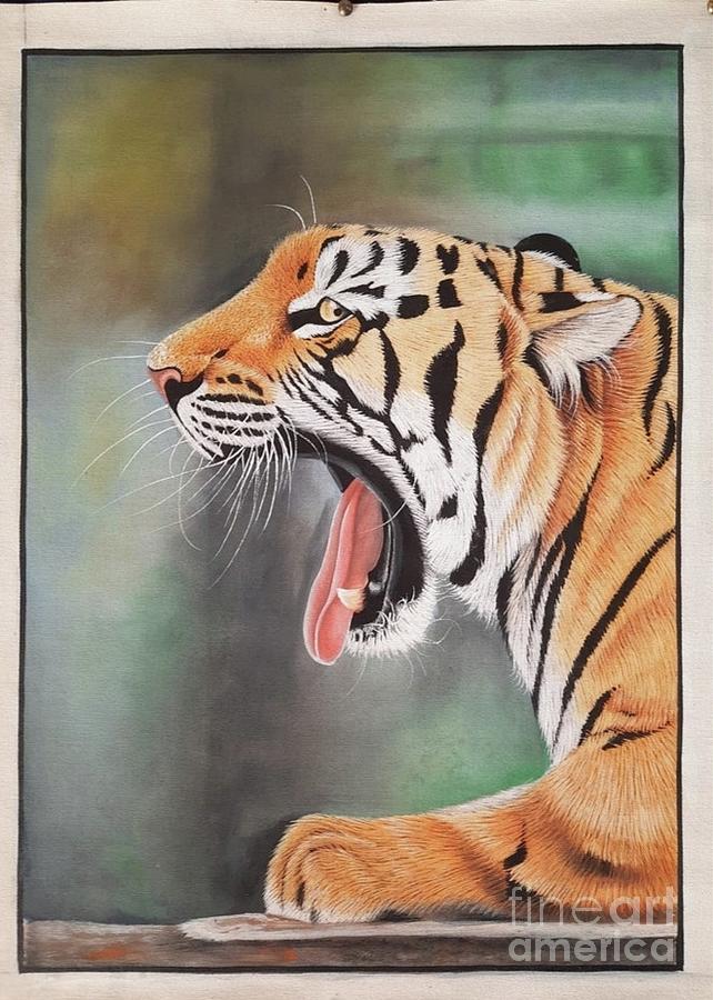 handmade Tiger painting on canvas Painting by Manish Vaishnav